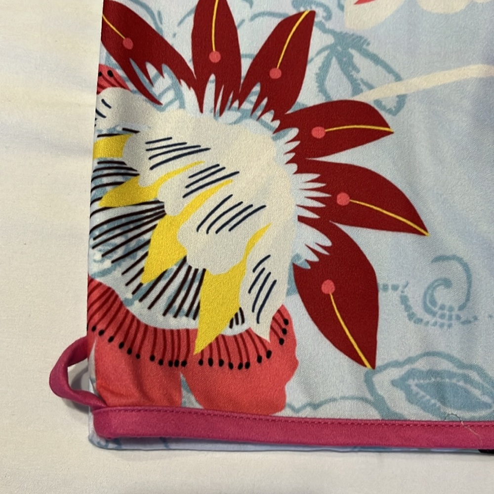 Johnny Was Rainbow Floral Beach Towel reversible 40"x70" NWT - Picture 7 of 9